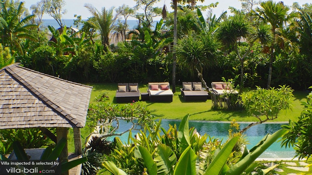  Bunga Desa Estate in Canggu Bali 11 bedrooms Best 