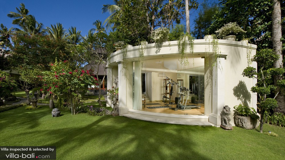Villa Taman Sorga in Sanur, Bali - 6 bedrooms
