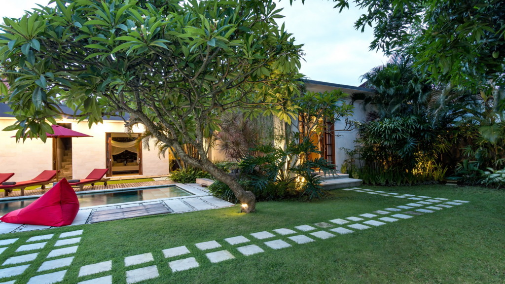 Villa Arte in Seminyak, Bali - 5 bedrooms - Best Price Guarantee