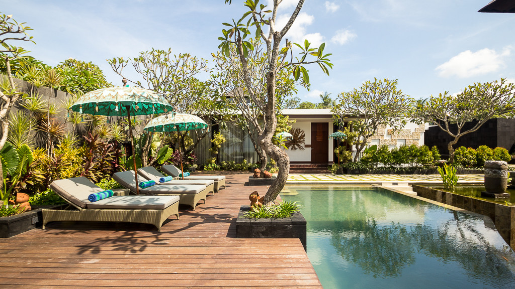 Villa Aum in Uluwatu, Bali (5 bedrooms) - Best Price & Reviews!