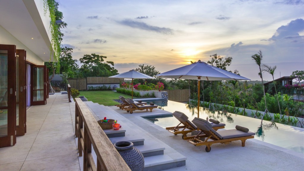 Villa Bayu in Uluwatu, Bali (6 bedrooms) Best Price & Reviews!