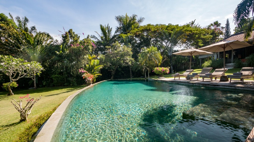 Villa Galante in Umalas, Bali (6 bedrooms) - Best Price & Reviews!