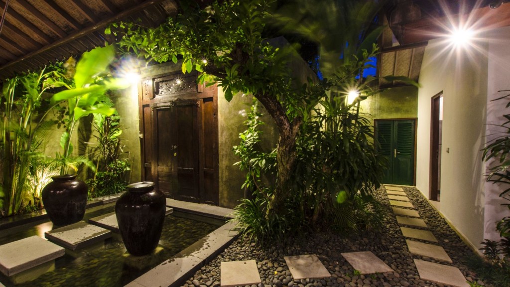 Villa Jam in Seminyak, Bali (3 bedrooms) Best Price & Reviews!