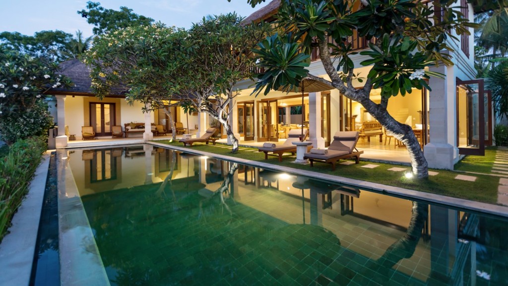 Villa Perle in Candidasa, Bali (3 bedrooms) - Best Price & Reviews!