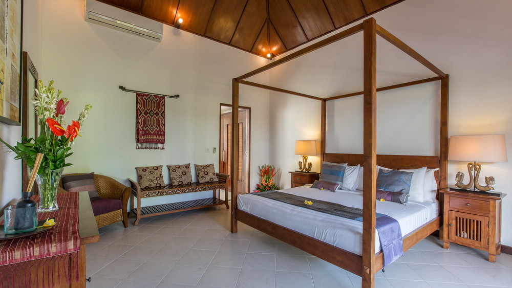 Villa Sedap  Malam  in Seminyak Bali  2 bedrooms Best 