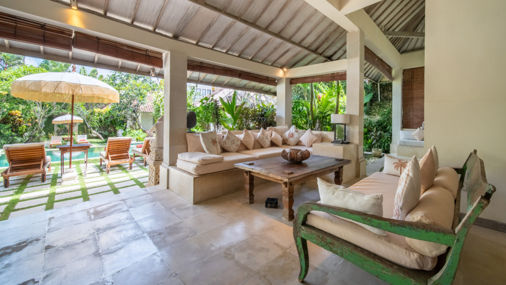 Villa Senang in Seminyak, Bali - 4 bedrooms - Best Price Guarantee