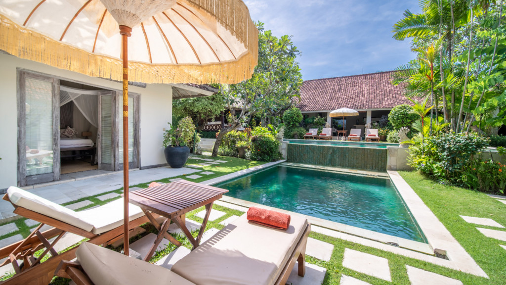 Villa Senang in Seminyak, Bali - 4 bedrooms - Best Price Guarantee