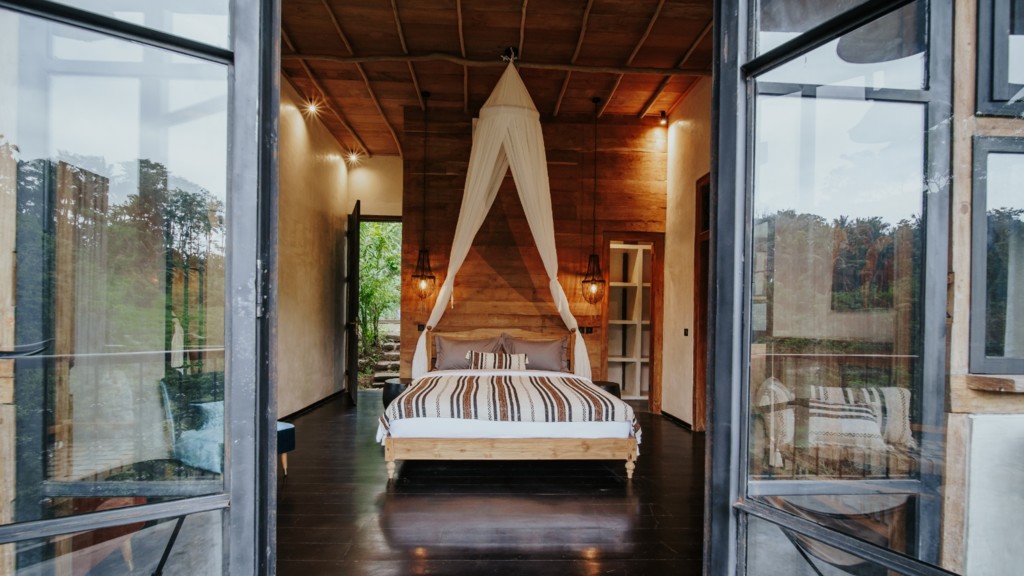 Villa Tree Top in Ubud, Bali 4 bedrooms Best Price Guarantee