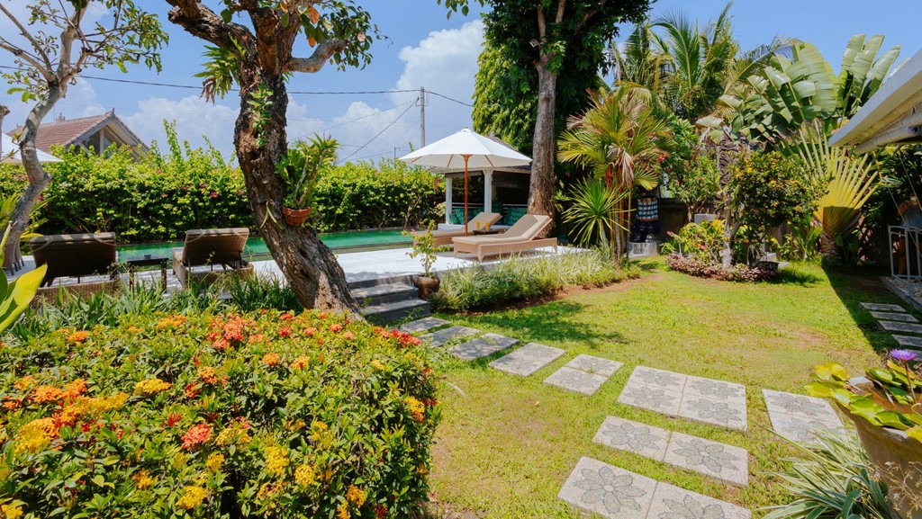 Villa Umah Veluvana in Canggu, Bali - 3 bedrooms - We Guarantee the