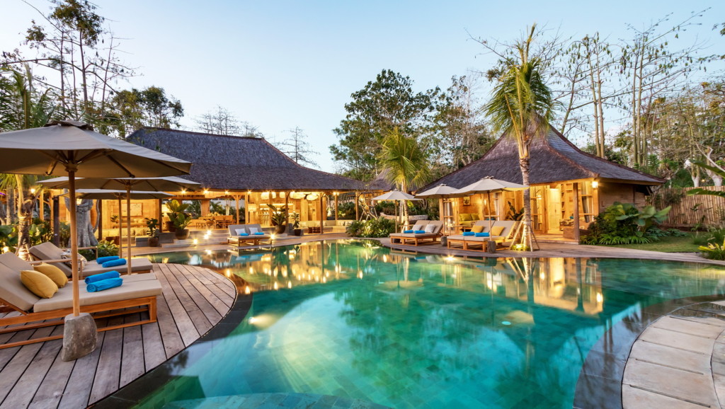 Villa Yoga Bingin in Uluwatu, Bali (12 bedrooms) - Best Price & Reviews!