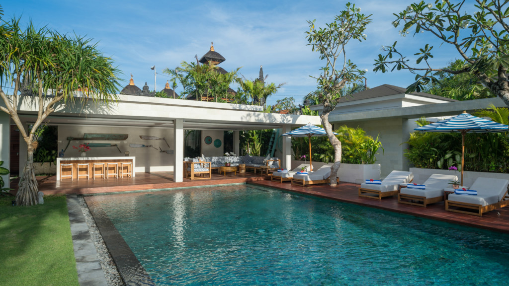 Villa Zambala in Canggu, Bali - 7 bedrooms - Best Price Guarantee