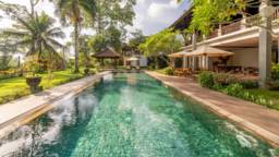 20+ Villa Alamanda Pics