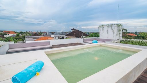 Villa Kamag In Kerobokan Bali 4 Bedrooms Best Price Reviews