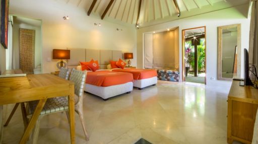  Villa  Kayu  Merah in Uluwatu Bali 3 bedrooms Best 