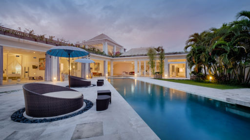 Download Villa Istana Putih Canggu Pics