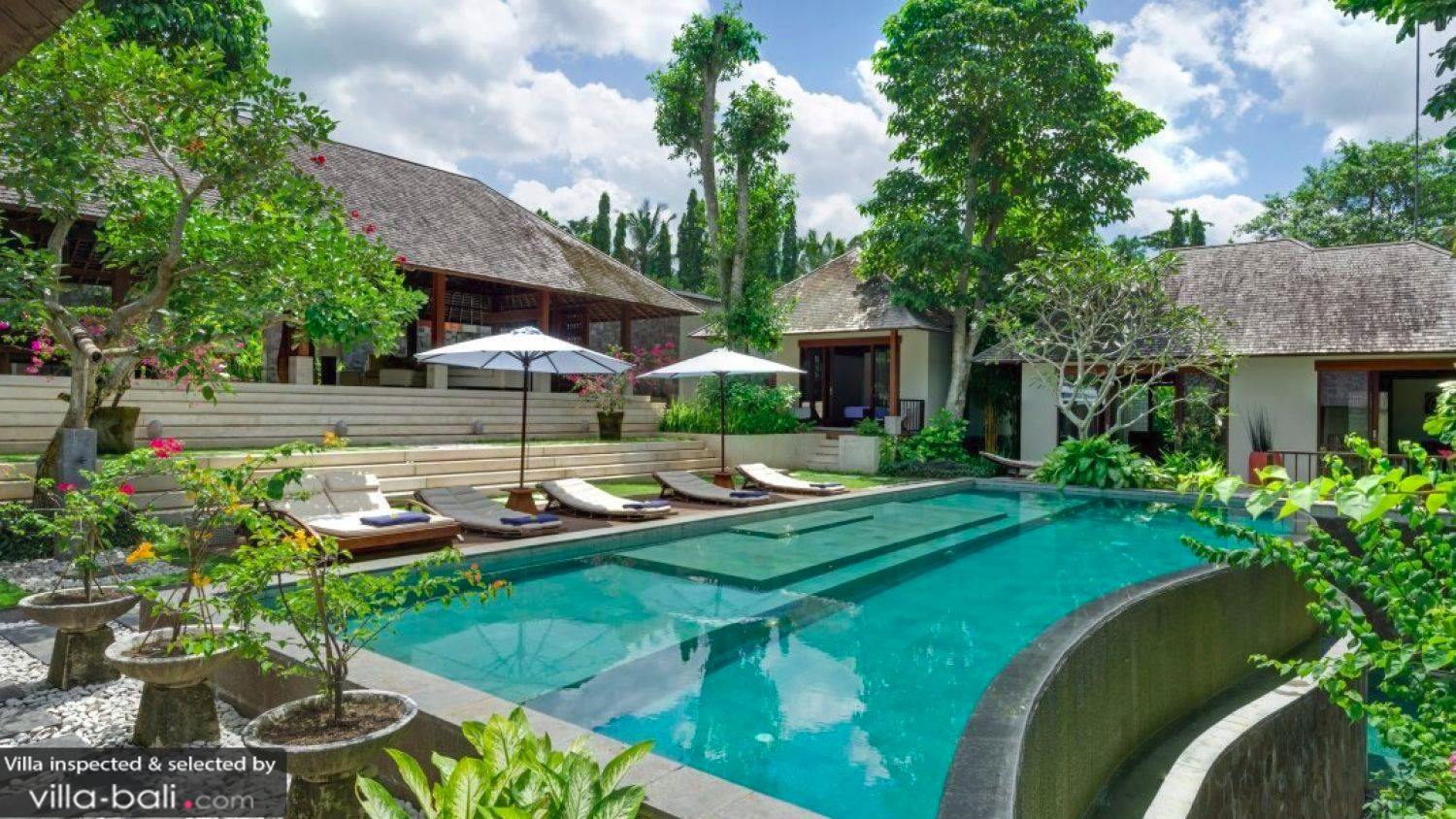 Villa Bunga Pangi in Canggu, Bali (4 bedrooms) - Best Price & Reviews!