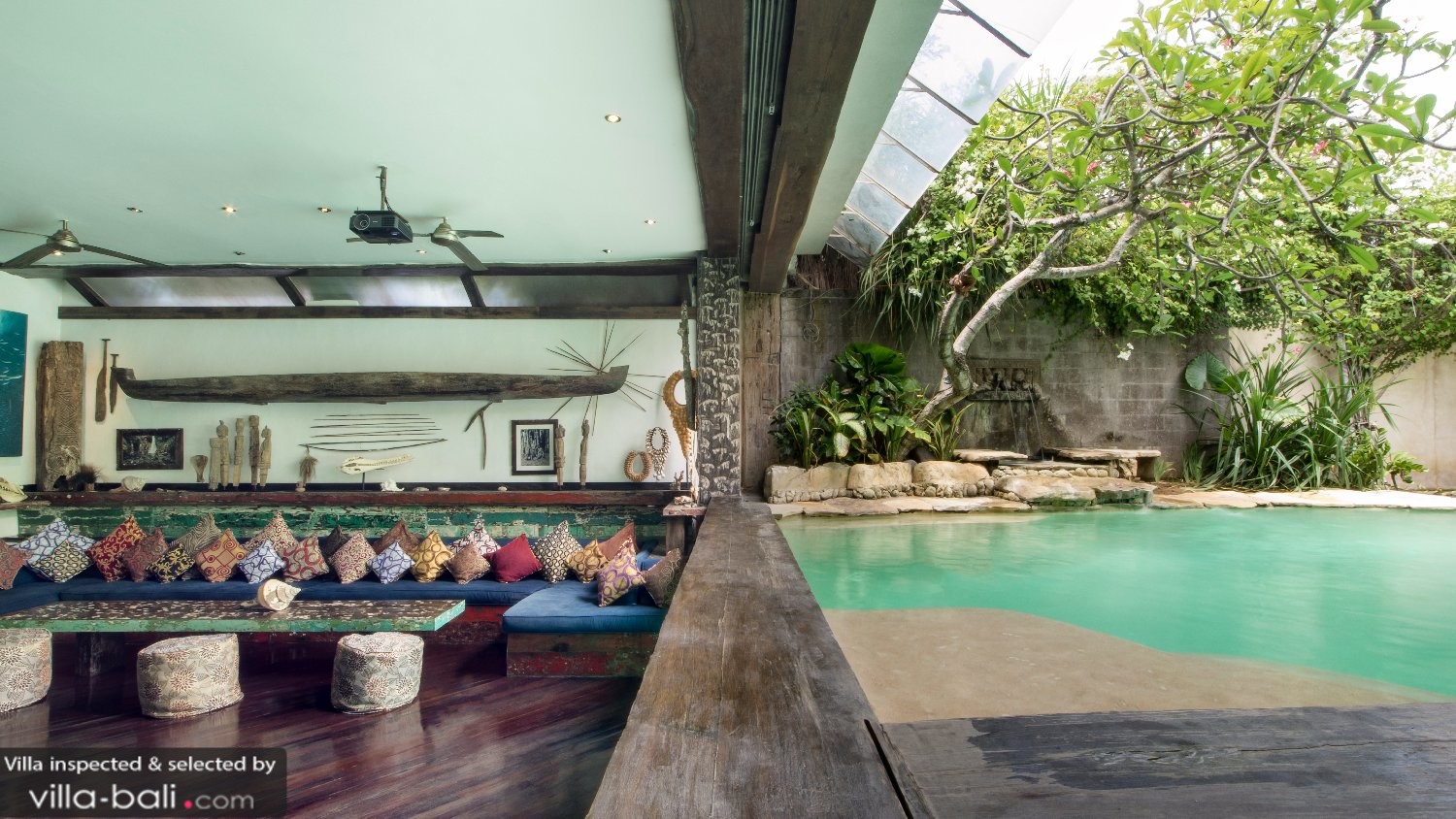 Villa jempiring in seminyak, bali 5 schlafzimmer Schmales babybett