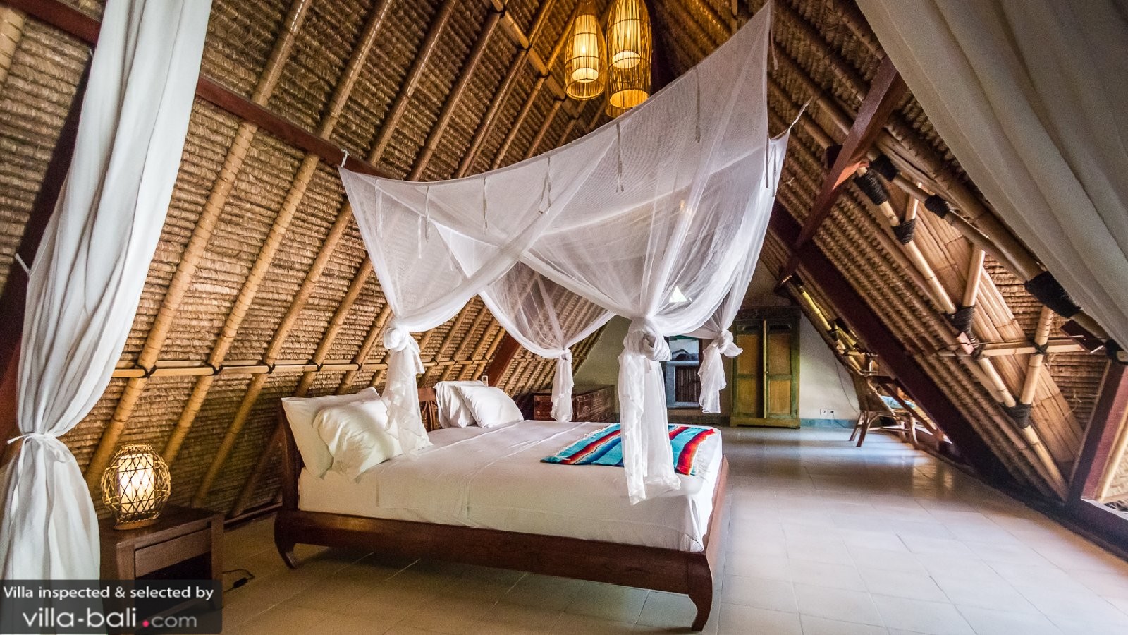Villa kubuku in uluwatu, bali 5 slaapkamers
