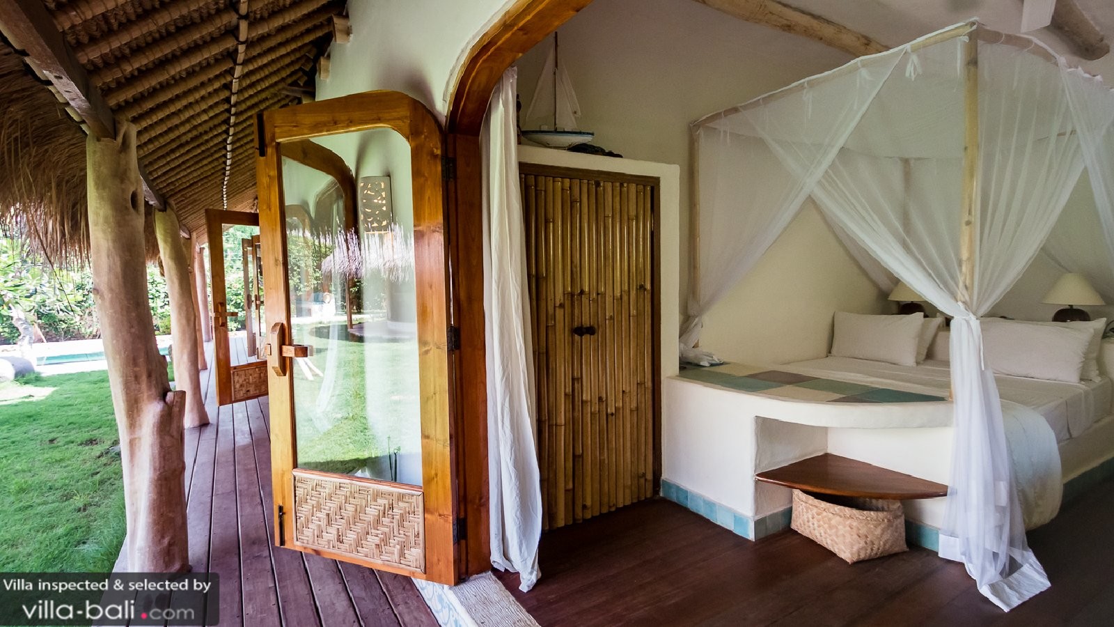 Villa kubuku in uluwatu, bali 5 slaapkamers