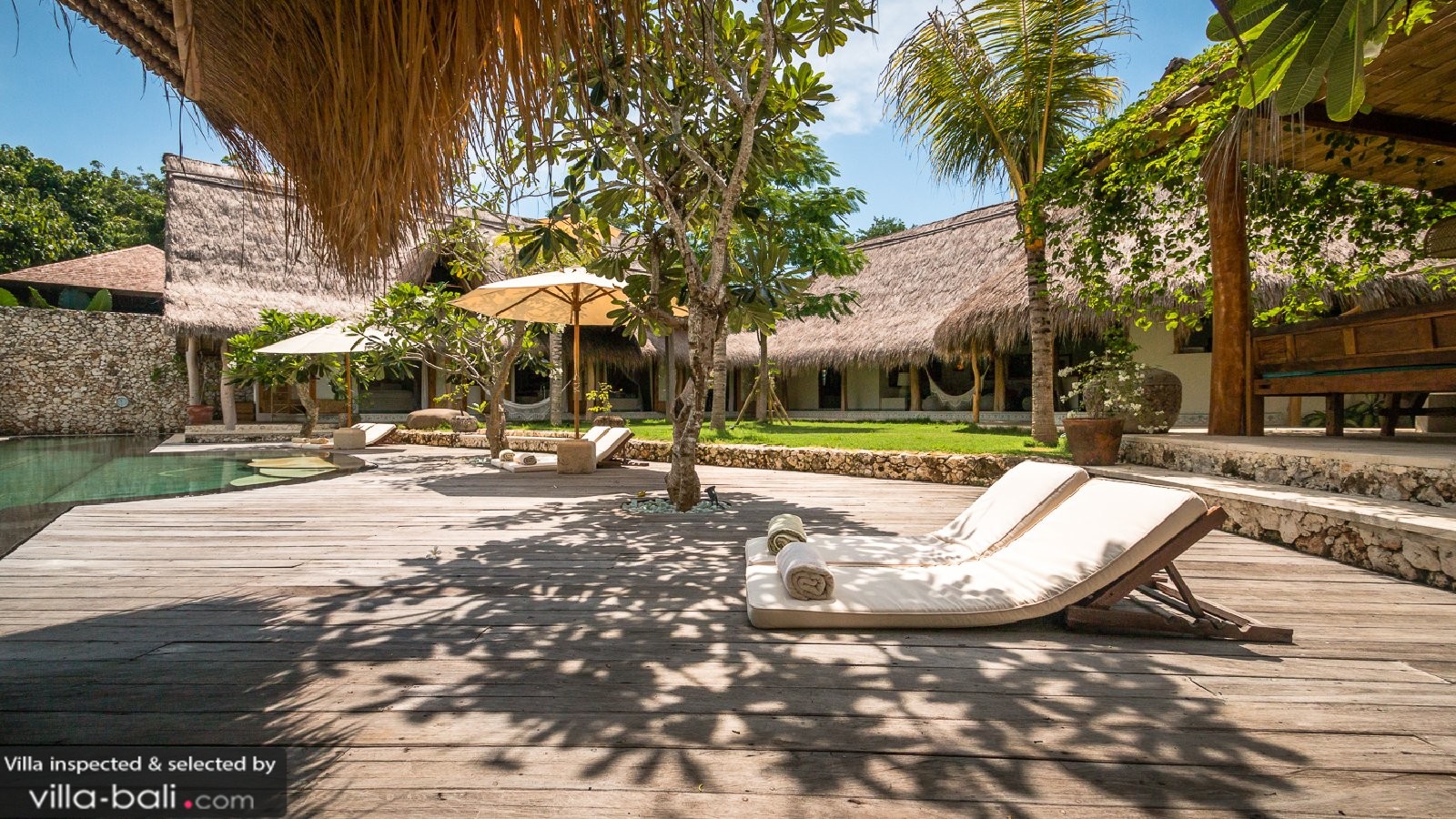 Villa kubuku in uluwatu, bali 5 slaapkamers
