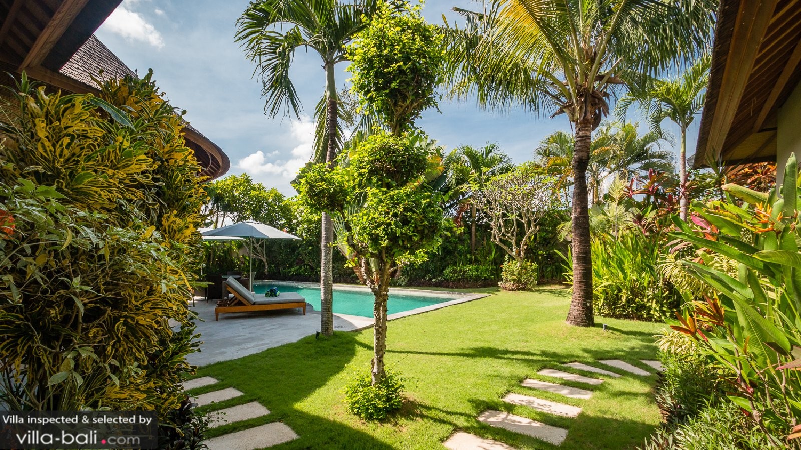 Villa lea satu in umalas, bali 4 schlafzimmer Schmales babybett