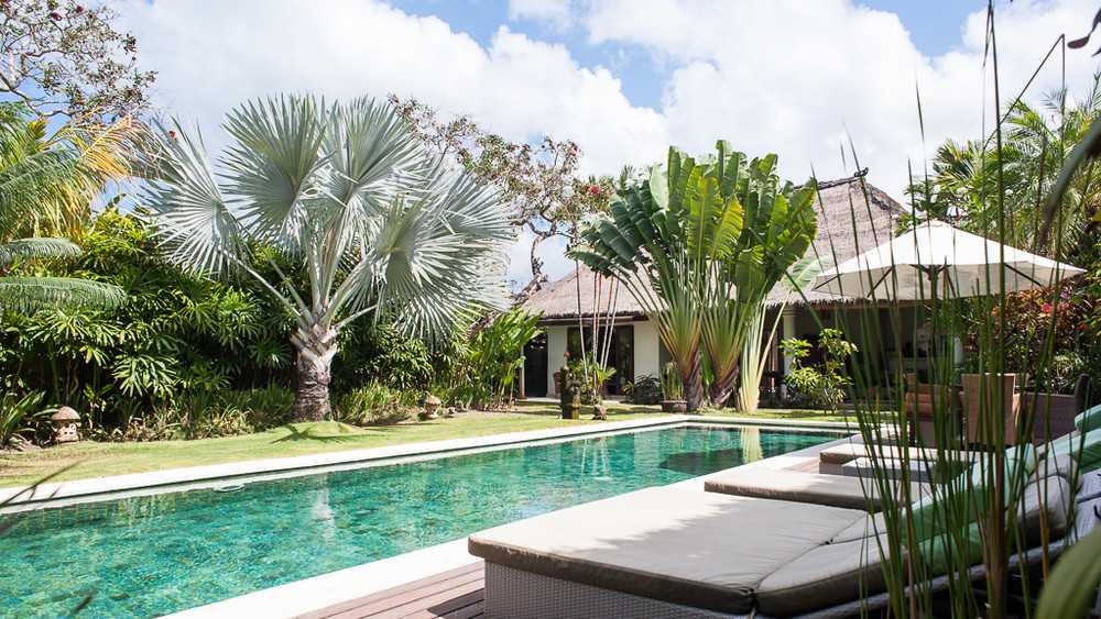 Villa Alang-Alang in Seminyak, Bali (3 bedrooms) - Best Price & Reviews!