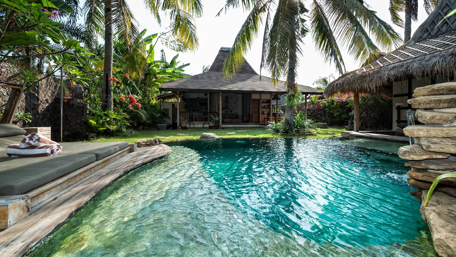 Villa Bhuvana in Gili islands, Bali (1 bedrooms) - Best Price & Reviews!