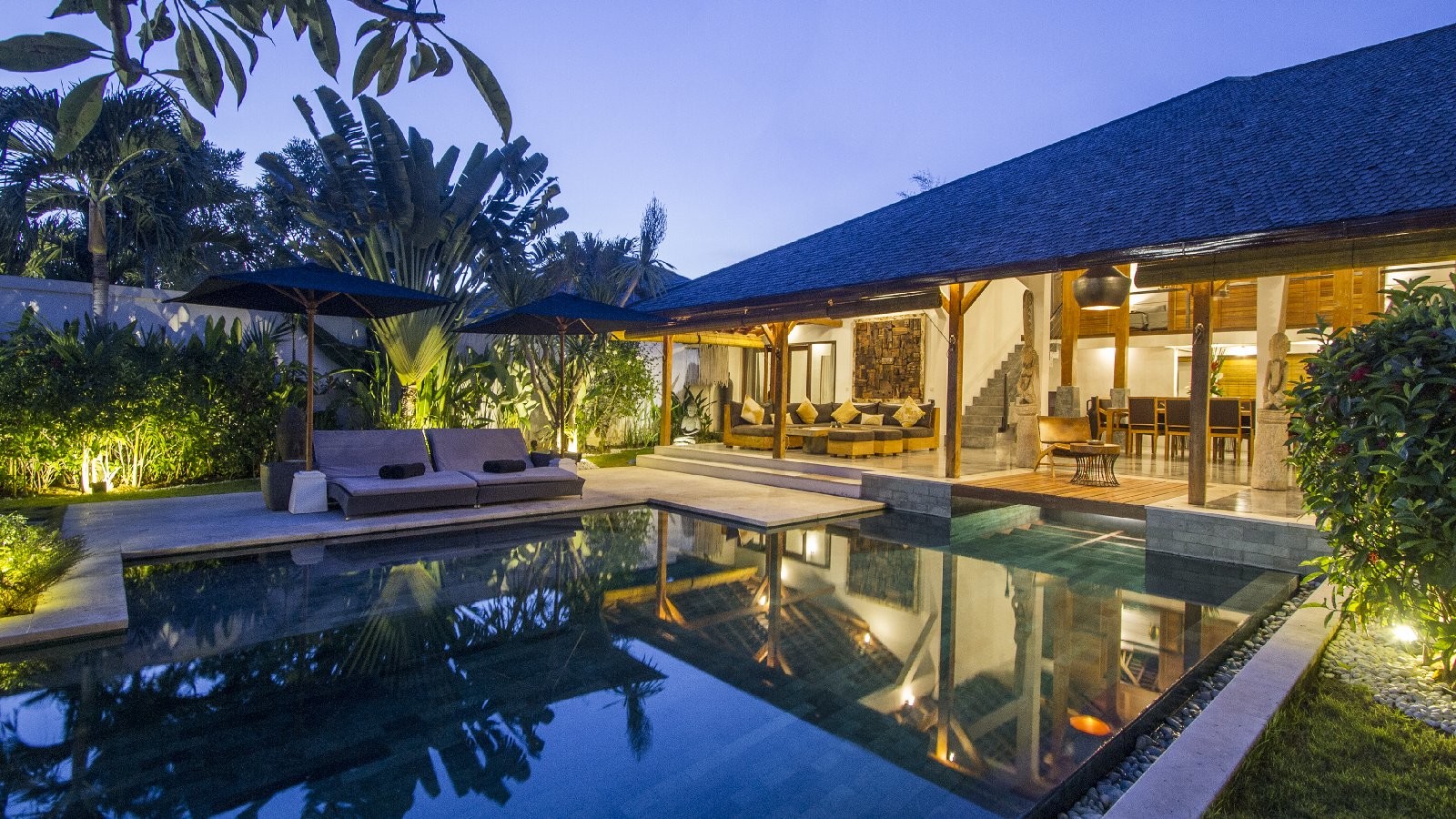 Villa Hitu in Seminyak, Bali - 5 bedrooms - Best Price Guarantee