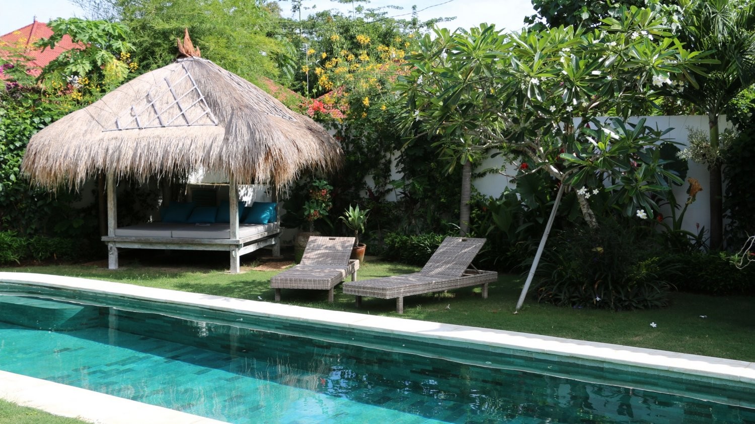 Villa Papaya in Uluwatu, Bali (3 bedrooms) Best Price & Reviews!
