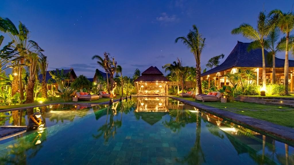 Villa Zelie in Canggu, Bali - 5 bedrooms - Best Price Guarantee